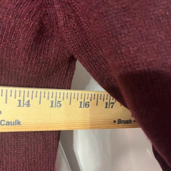 Zadig & Voltaire Burgundy V-Neck Sweater Italy – Monogrammed Sleeve (Est. Small) - Picture 8 of 8